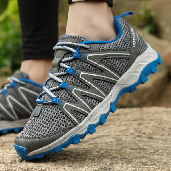 New Breathable And Comfortable Outdoor Mountaineering Shoes - Imagen 3